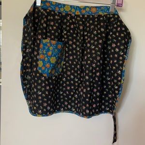 Floral cotton apron, Vintage 60s